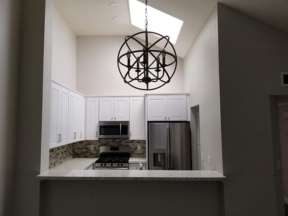 3rd image of 9933 Scripps Westview Way Unit 225