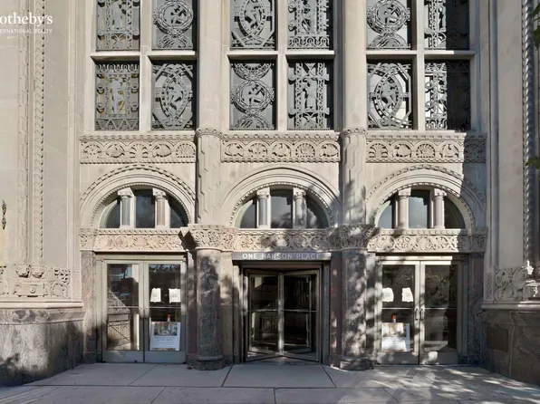 1 Hanson Place image 18 of 22