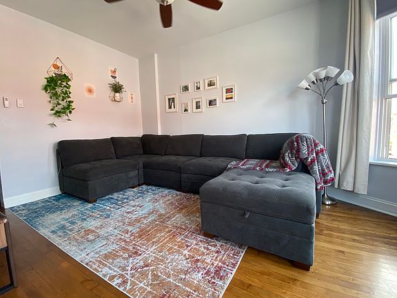 2nd image of 2913 N Kedzie Ave APT 2