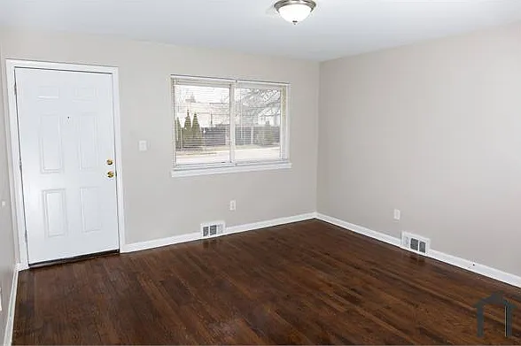 11280 Dodge Ave — Photo 5