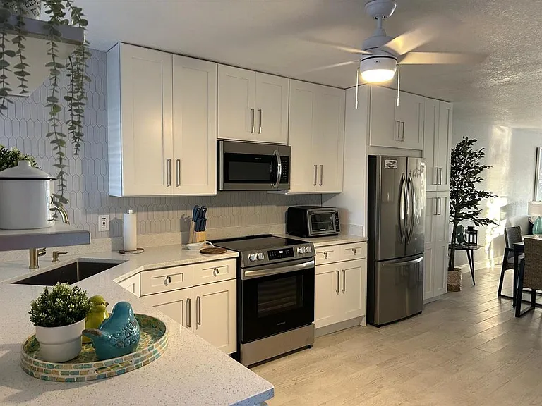 1008 Apollo Beach Blvd #210 — Photo 11