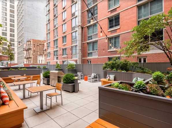 225 Schermerhorn Street image 14 of 15