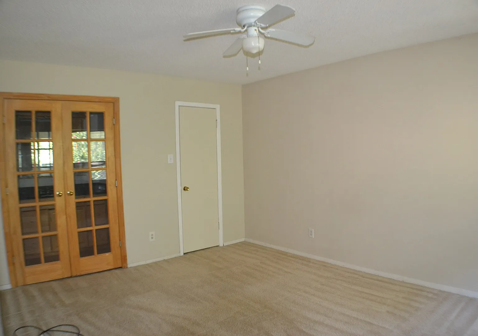 Townhouse for Lease in Dallas — Photo 4
