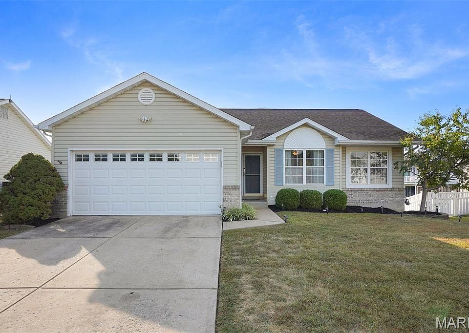 1st image of 2338 Eagle Pines Dr