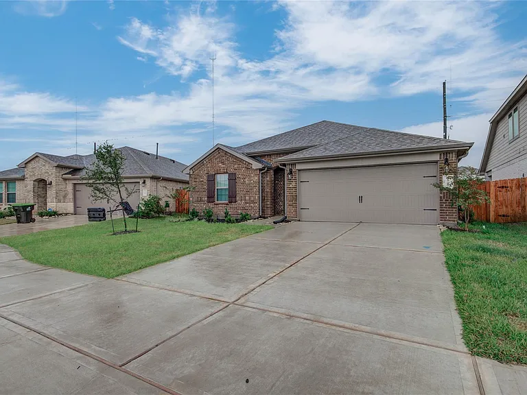 3507 Telford Ln — Photo 3