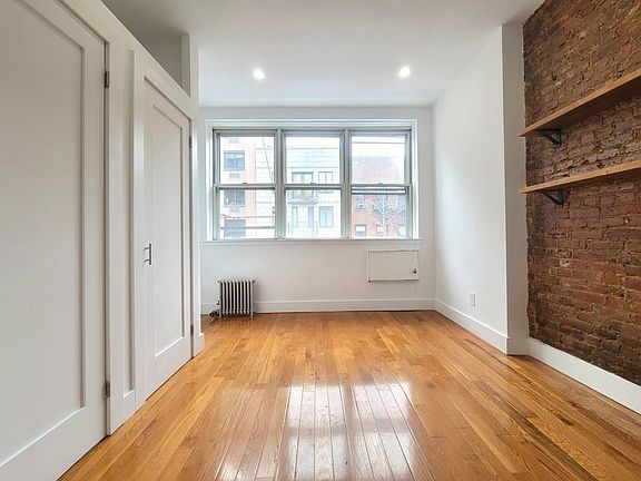 4th image of 239 E 81st St #4BB