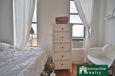 Rented by Metropolitan Realty