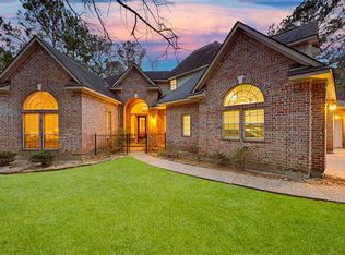 18 Floret Ct, Spring, TX 77382