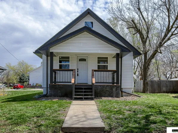 1438 N 21st St, Lincoln, NE 68503