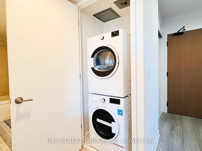 8 Tippett Rd #312 — Photo 10