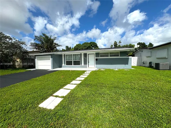 8521 NW 25th Ct, Fort Lauderdale, FL 33322