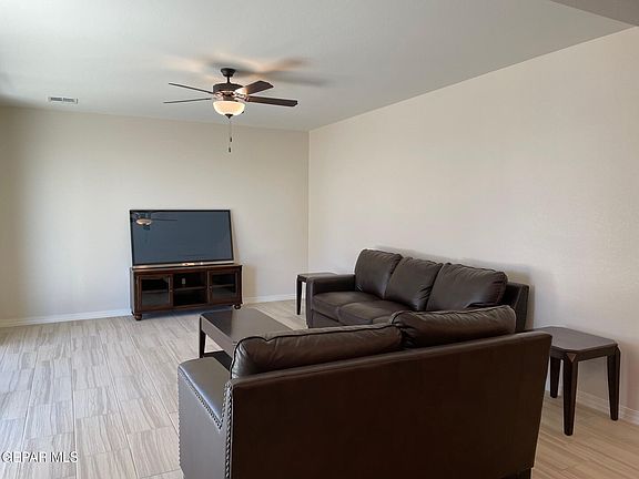 5th image of 444 Hidden Gem St