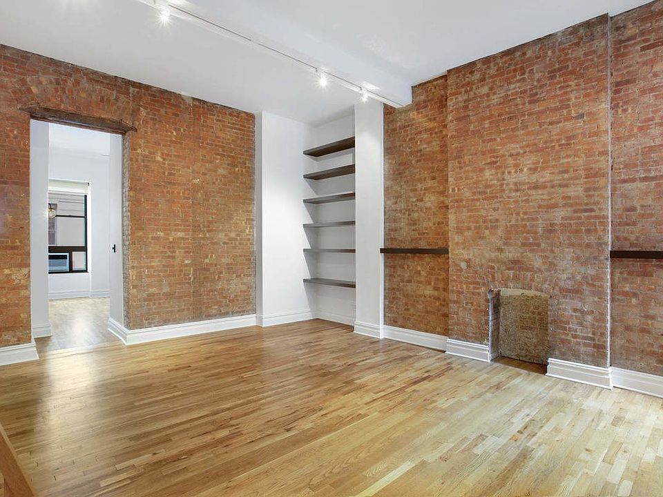 1st image of 23 E 10th St APT 208