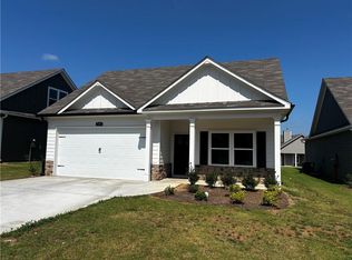 111 Sunflower Cir NE, Cartersville, GA 30121