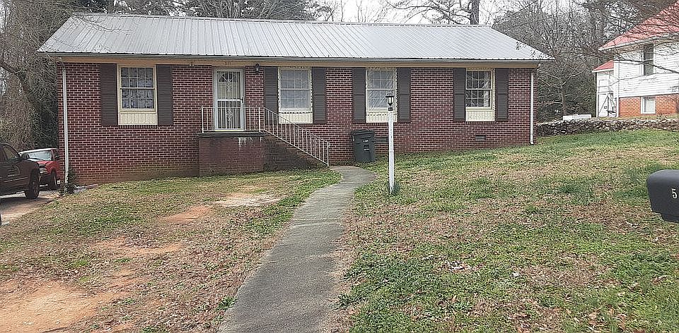 1st image of 511 Woodland Dr