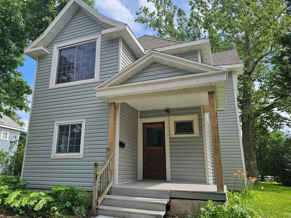 706 Park St, Reinbeck, IA 50669