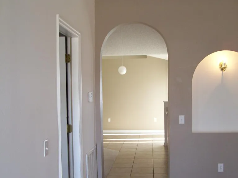 Looking toward Kitchen