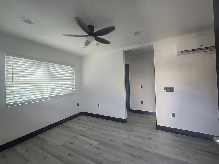 5105 N H St — Photo 3