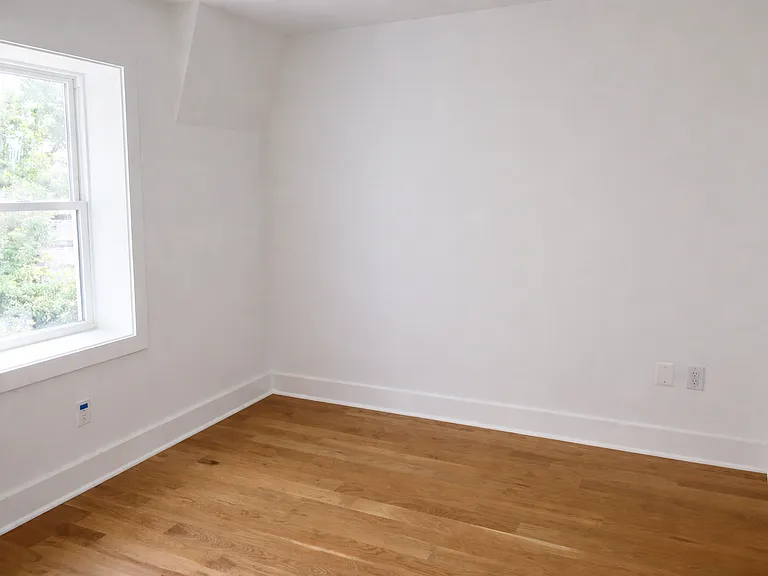 727 Quebec Pl NW #A — Photo 15