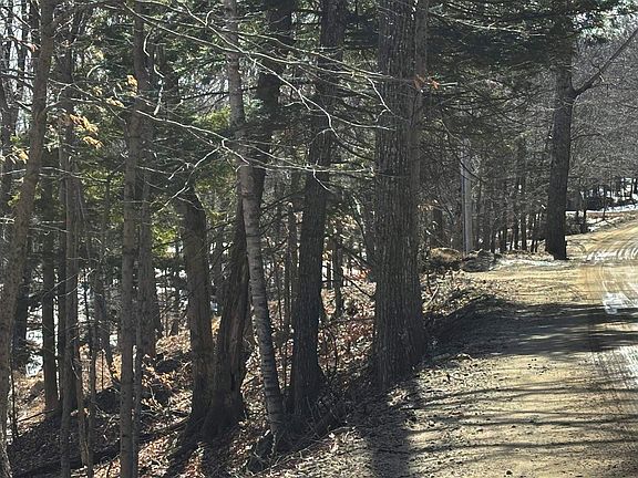 3rd image of Valley Road