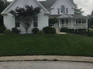 2613 S Stoneridge Ct, Blue Springs, MO 64015