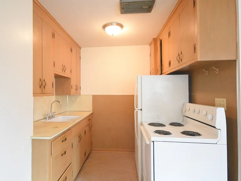 2709 Park Ave S — Photo 4