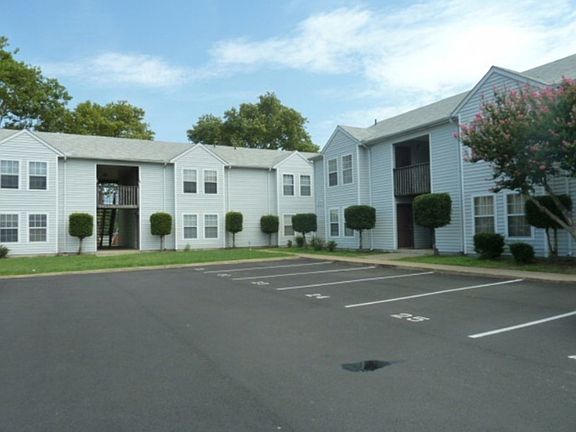 2nd image of 7945 Orchid Ave APT 5