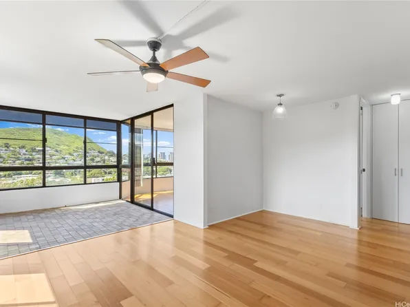 55 S Judd St APT 1001, Honolulu, HI 96817