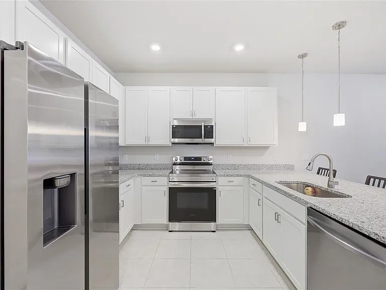 6917 Five Oaks Dr — Photo 11