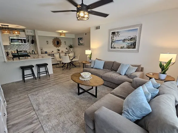 2504 SE Anchorage Cv APT G-1, Port Saint Lucie, FL 34952