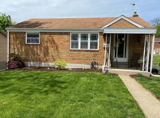 2060 Noblestown Rd, Pittsburgh, PA 15205