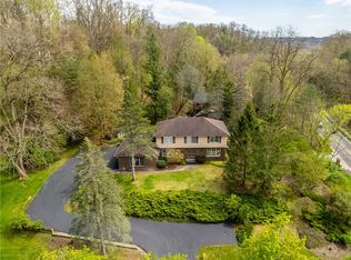 1 Mountain Rd, Rochester, NY 14625