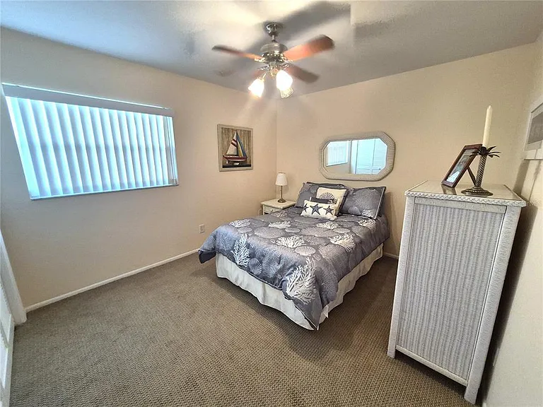 40 Dale Pl — Photo 21
