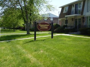 90 Old Lyme Dr APT 8, Amherst, NY
