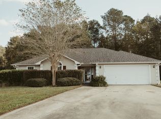 103 S Lake Forest Ct, Kingsland, GA 31548