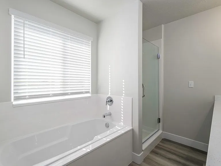 12372 Eovaldi Ave — Photo 7