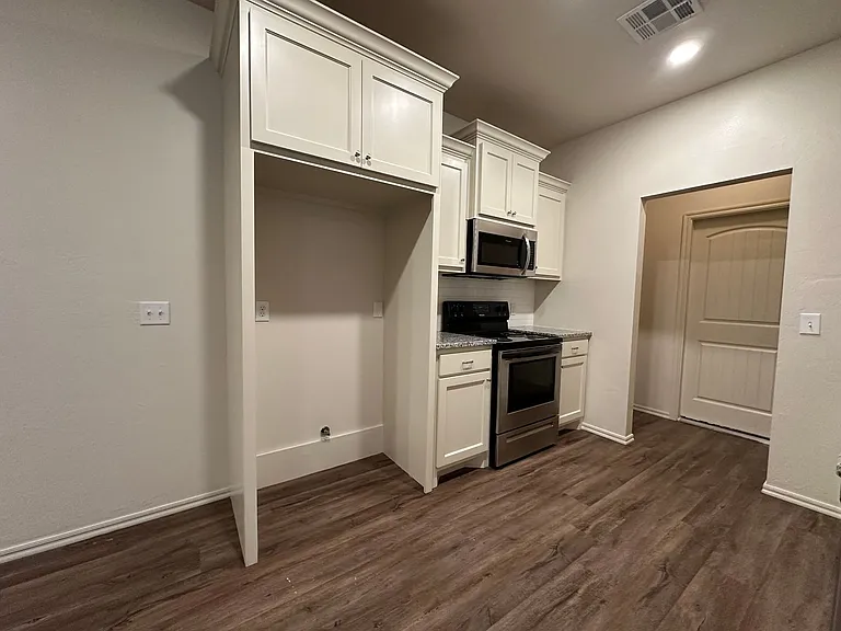 412 Chalk Hill Ct — Photo 20