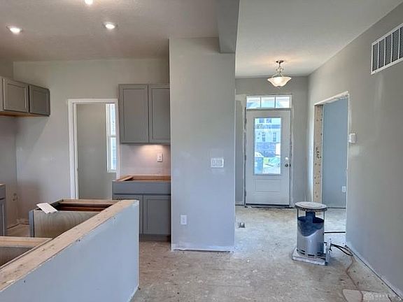 5th image of 1846 Kingsbarn Ct