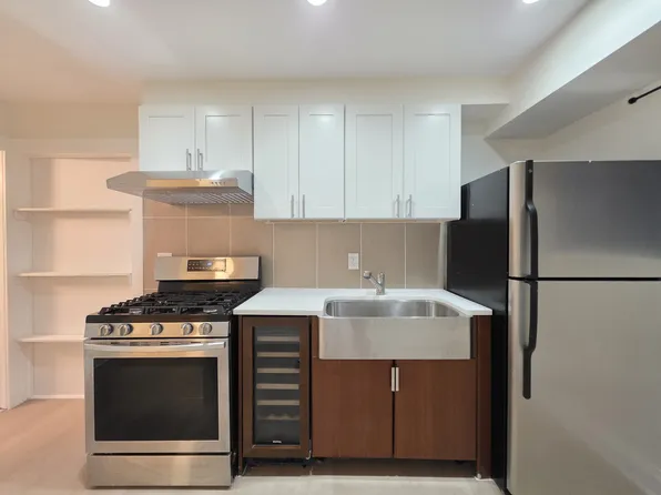 (undisclosed Address), Staten Island, NY 10312