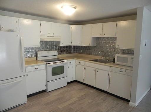 2nd image of 2 Marc Dr APT 2A3