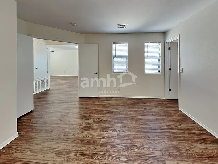 17182 N 184th Dr — Photo 12