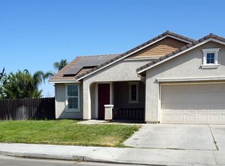 1001 Parkwood Ave, Madera, CA