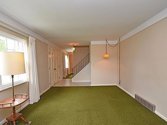 4th image of 642 Brunner Dr