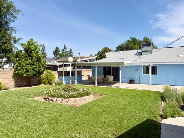 4917 N Burnaby Dr, Covina, CA 91724