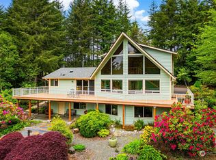 196 Scenic View Ln, Port Ludlow, WA 98365