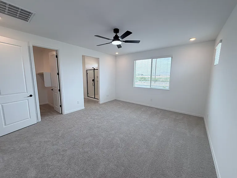 24172 W Raymond St — Photo 54