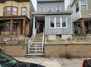 96 Brown Pl #G1, Jersey City, NJ 07305