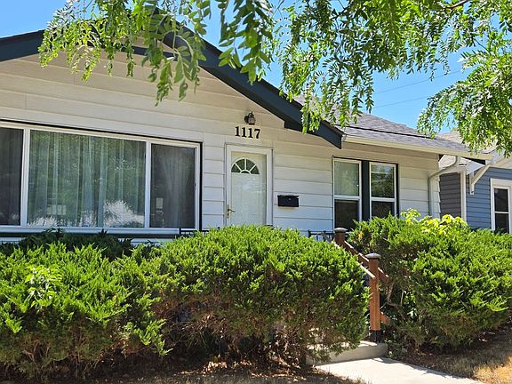 2nd image of 1117 W 31st St