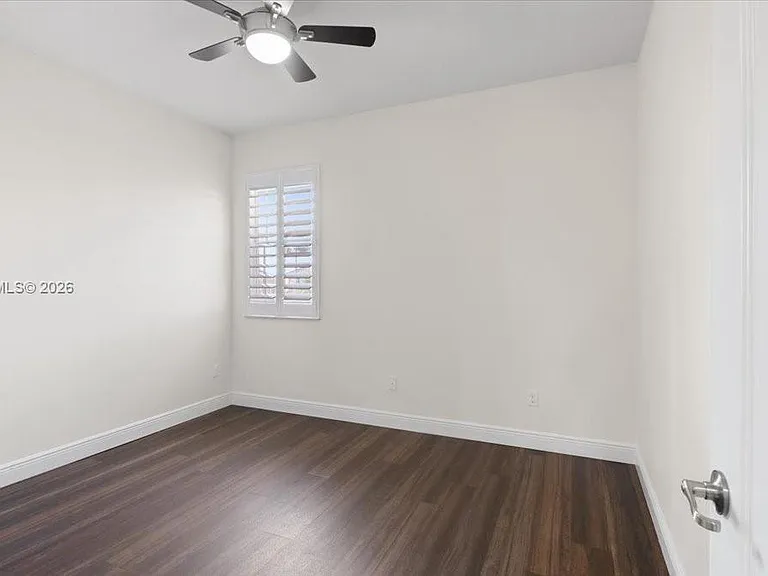 8610 Lakeside Bnd — Photo 39