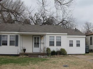 1112 Jet Dr, Midwest City, OK 73110